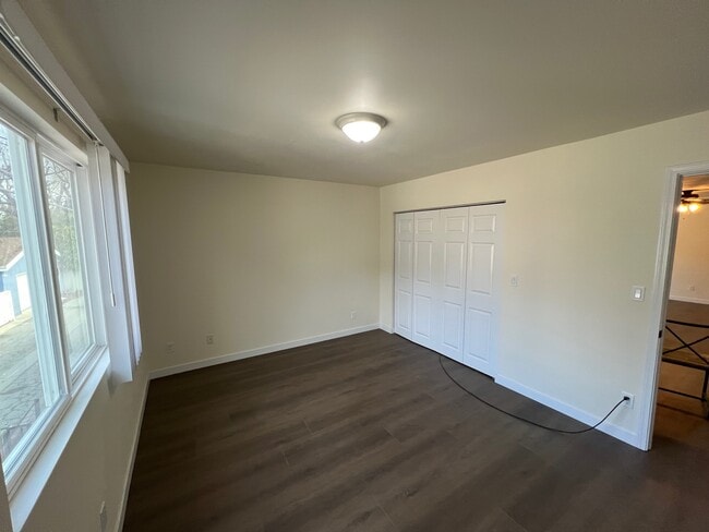 Building Photo - 4062 Inglewood Blvd