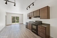 Building Photo - 718 Edgewood Pl