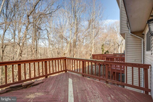 Building Photo - 6012 Westbourne Pl