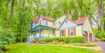 Building Photo - 6814 Braddock Rd