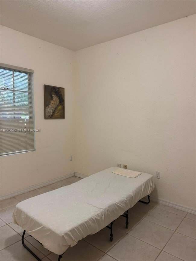 Building Photo - 20808 SW 86th Ct