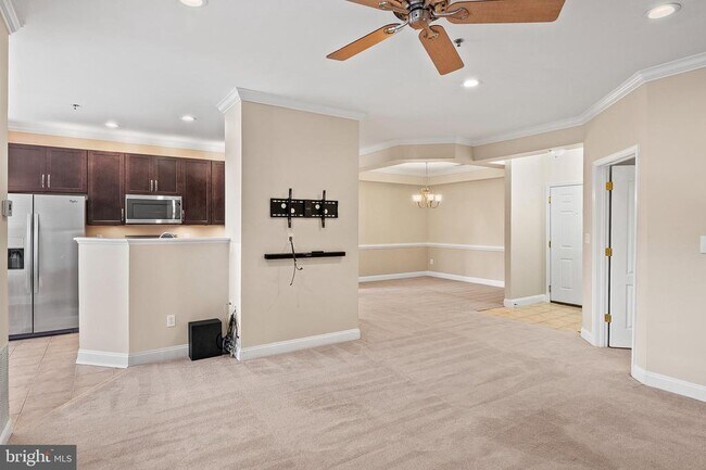 Building Photo - 2115 Ganton Green
