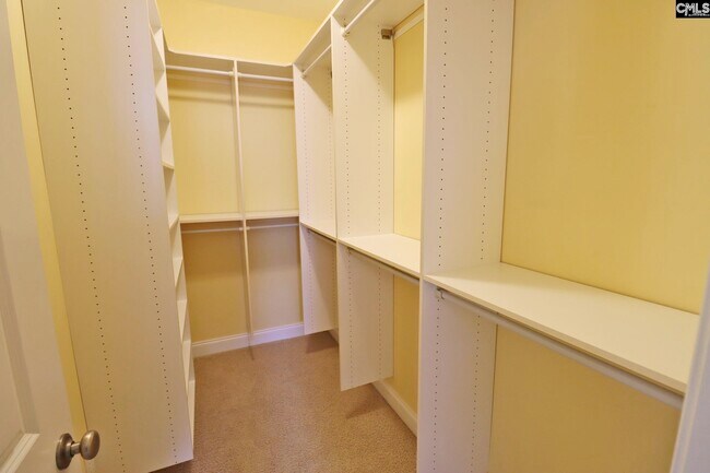 Building Photo - 1008 Woodrow St