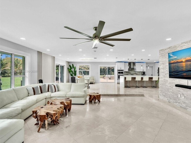 Building Photo - 6920 SW 182nd Way