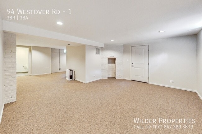 Building Photo - 94 Westover Rd