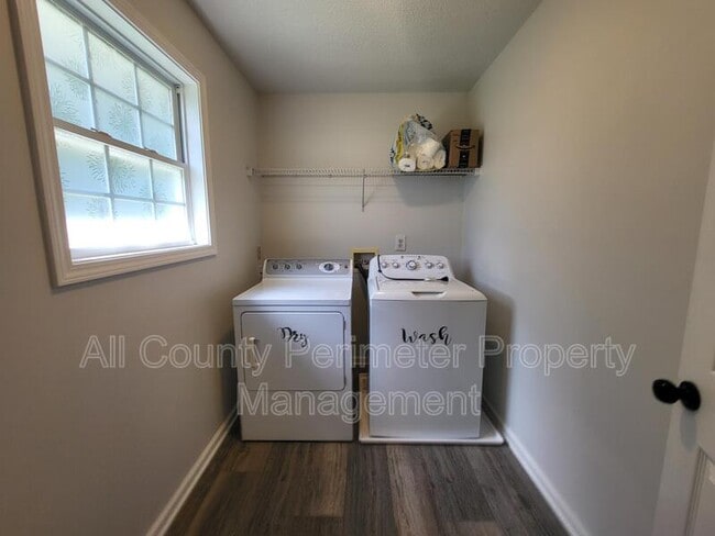 Building Photo - 41 Olde Town Way