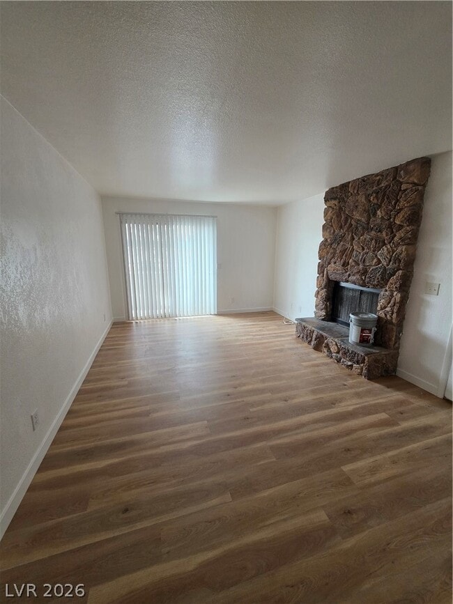 Building Photo - 1601 Justin Ct