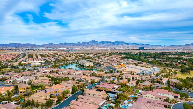 Building Photo - 11338 Villa Bellagio Dr