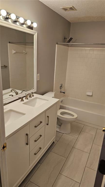 Building Photo - 655 Arncliffe Ct