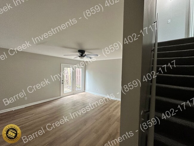 Building Photo - 2-Bed 1.5-Bath Townhome