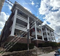 Building Photo - 3 E 43rd St