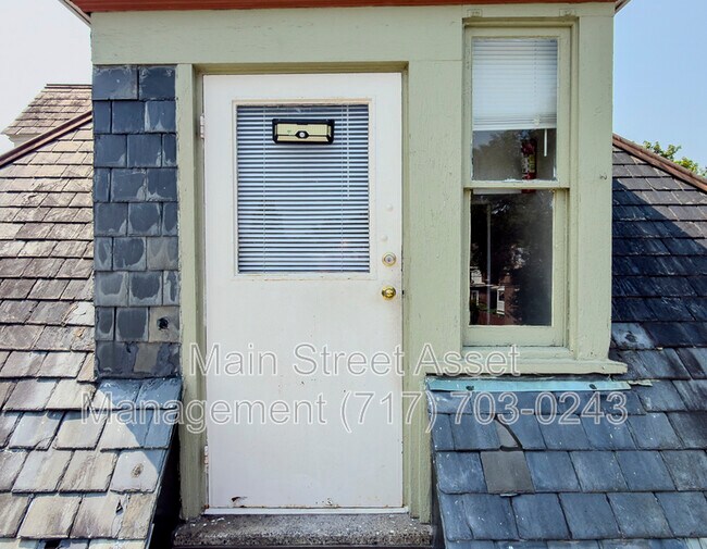 Building Photo - 269 Chestnut St