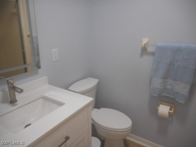 Building Photo - 27790 Hacienda E Blvd