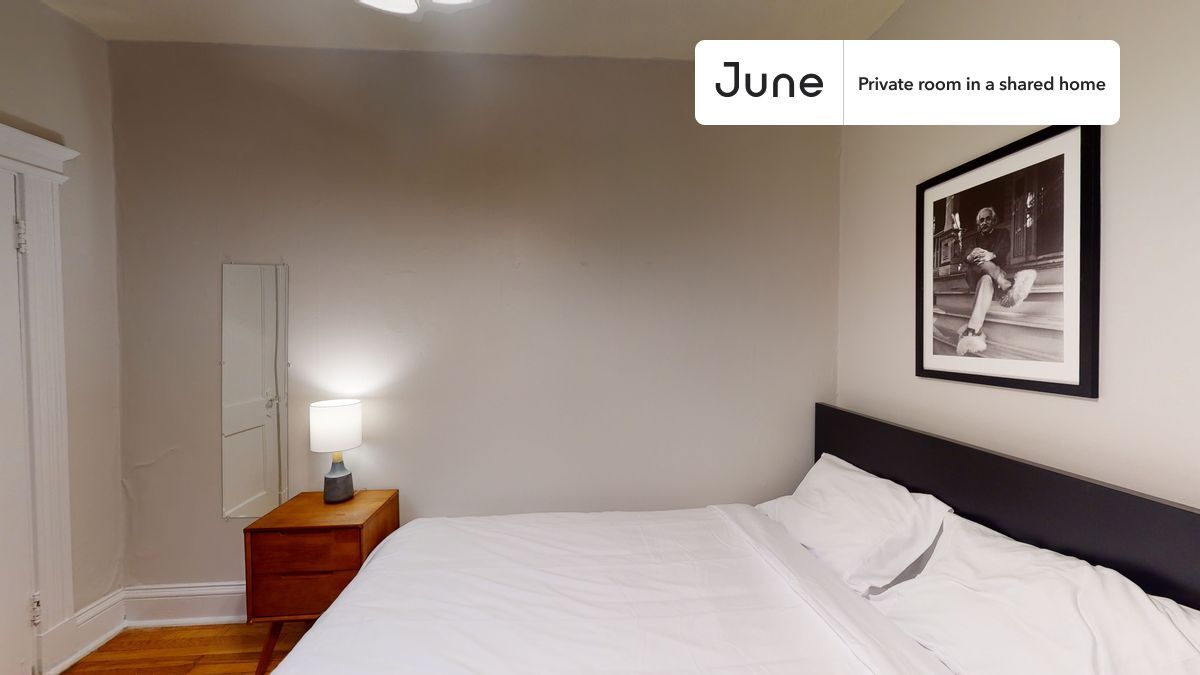 Building Photo - Room in Shared 3 bed/1 bath home in Allston