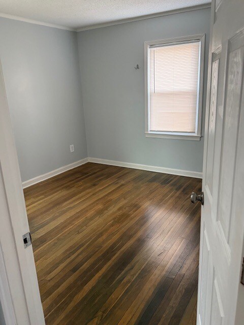 Building Photo - 1159 Echles St