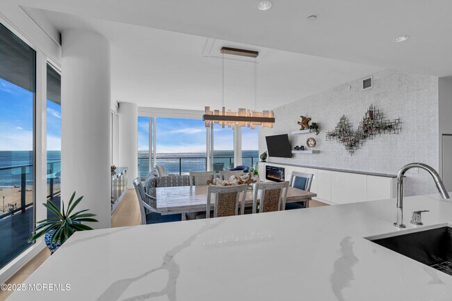 Building Photo - 1101 Ocean Ave
