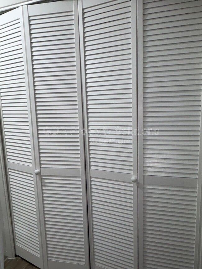 Building Photo - 3505 Tyson Pl NE