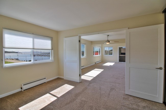 Building Photo - 1205 Melville Square