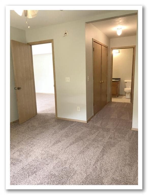 Building Photo - 807 Maple Dr