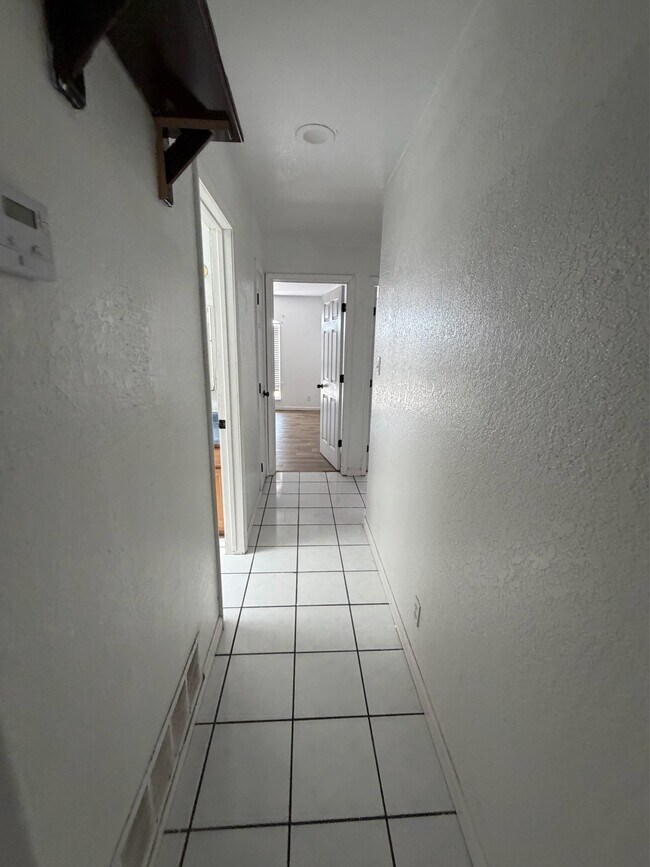 Building Photo - 12741 Bunyan Way
