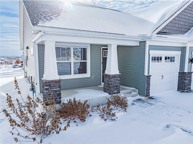 Building Photo - 143X Nutmeg Cir