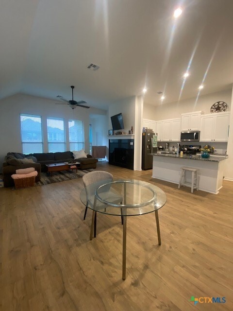 Building Photo - 336 Teakmill Trail