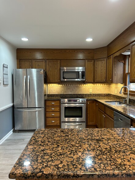 Building Photo - 510 Squire Cir