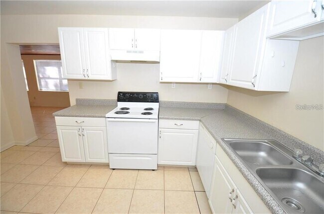 Building Photo - 509 Norfolk Cir