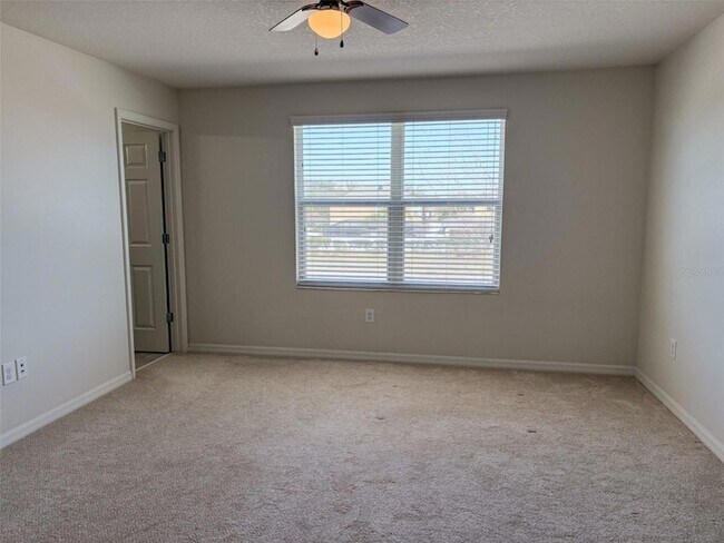 Building Photo - 7079 Woodchase Glen Dr