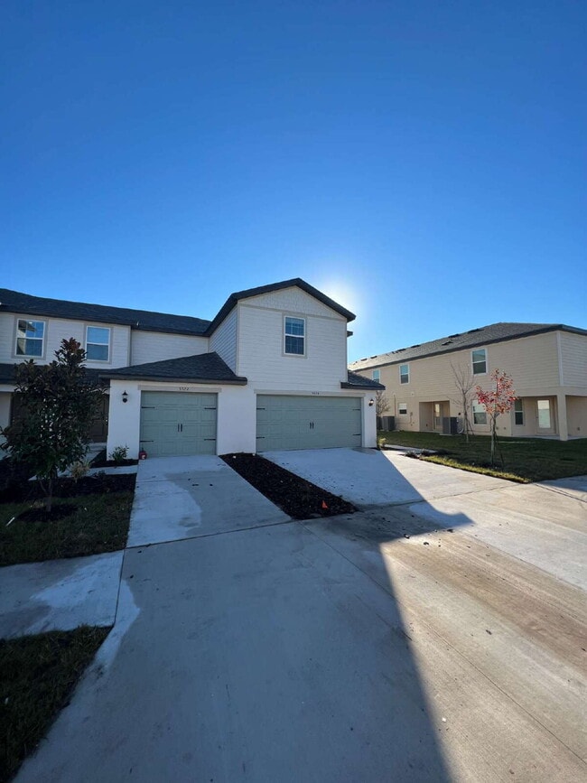 Building Photo - 5324 New Friendship Pl