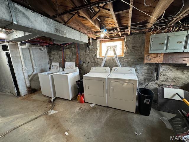 Building Photo - 4934 Kemper Ave