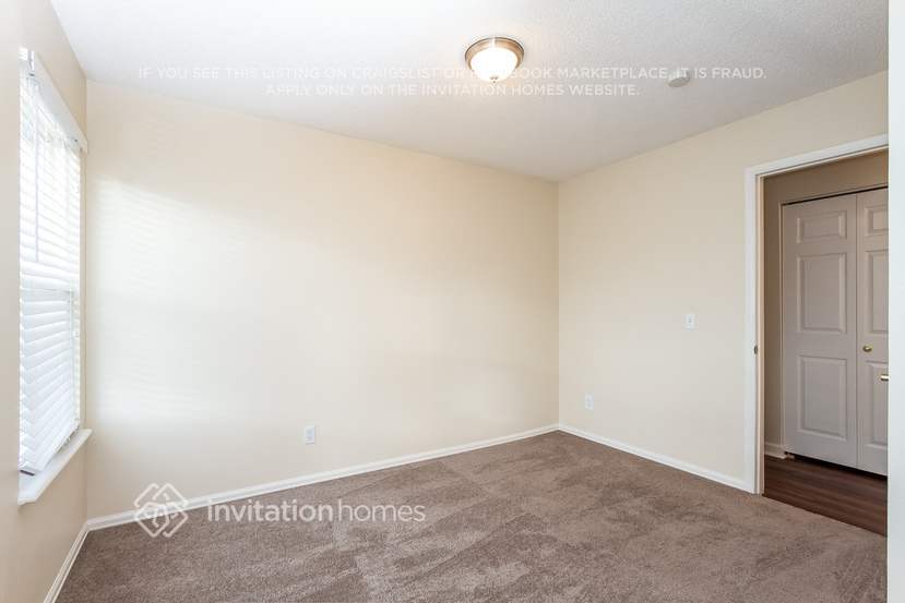 Building Photo - 6575 Glade Park Dr