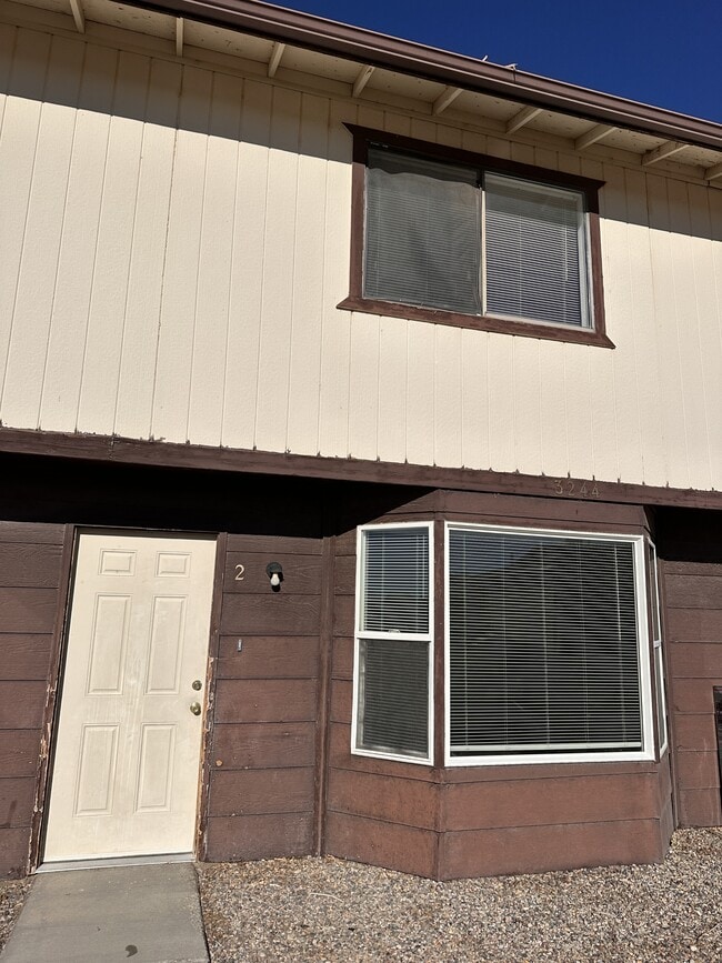 Building Photo - 3244 Rood Ct