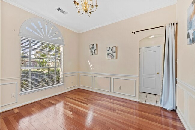 Building Photo - 11130 Camino Oaks Dr