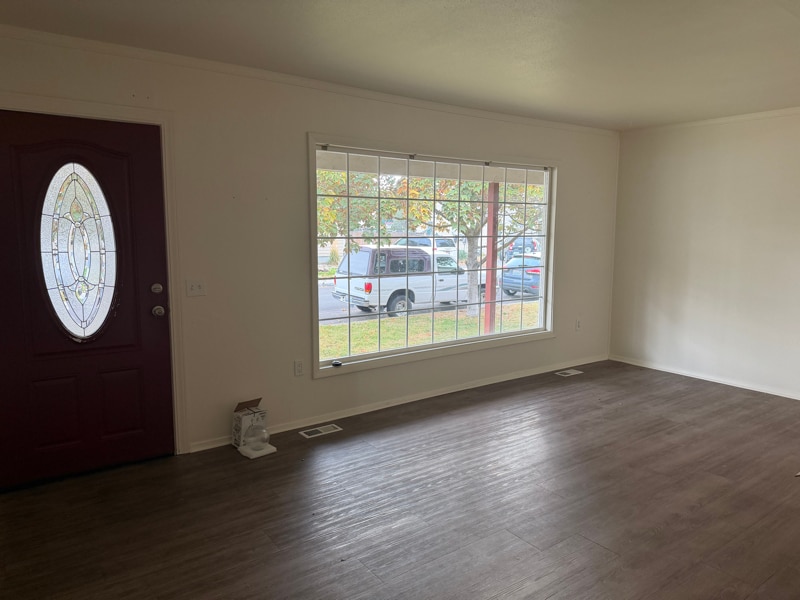 Building Photo - 1425 Farrell Ln