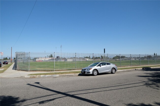 Building Photo - 11957 207th St