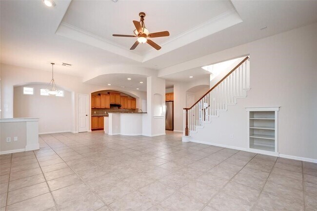 Building Photo - 34 N Longsford Cir