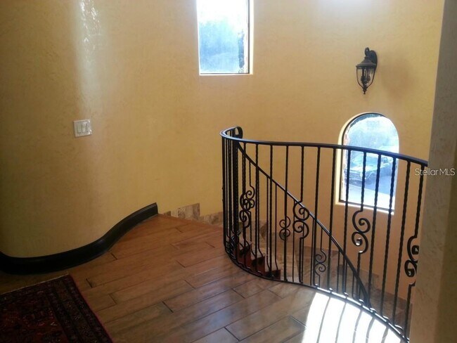 Building Photo - 1953 Freedom Dr