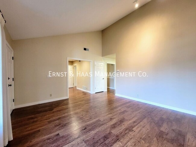 Building Photo - 12314 Ashworth Pl