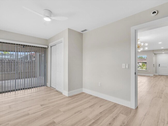 Building Photo - 10691 NW 28th St