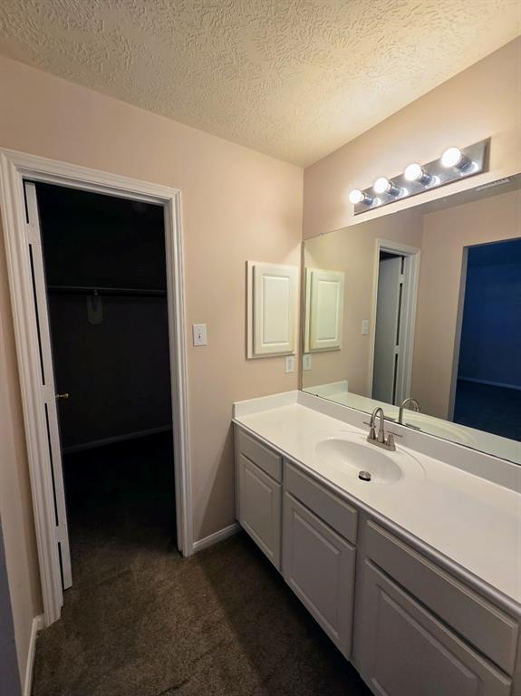 Building Photo - 2147 Brinton Oaks Ct