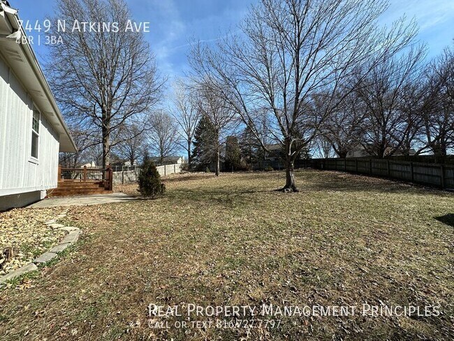 Building Photo - 7449 N Atkins Ave