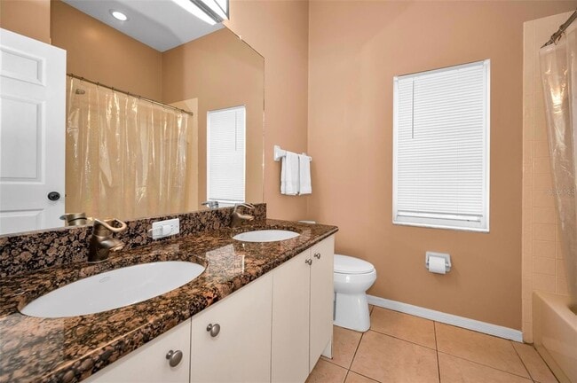 Building Photo - 1516 E Lake Woodlands Pkwy