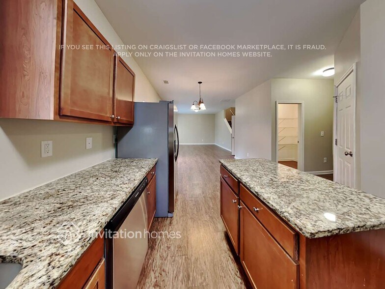 Building Photo - 2114 Centenary Main St