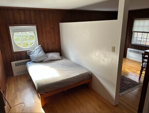 Building Photo - 2 Weston Rd