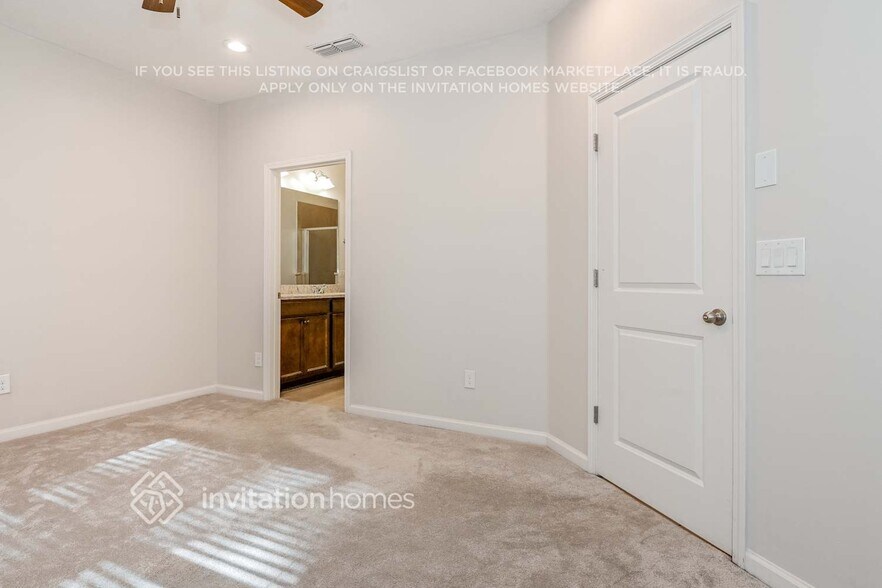 Building Photo - 474 Coconut Palm Pkwy