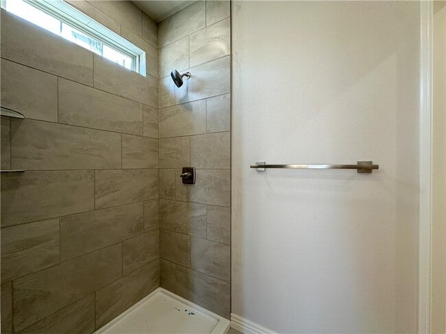 Building Photo - 4473 W Bronco Dr