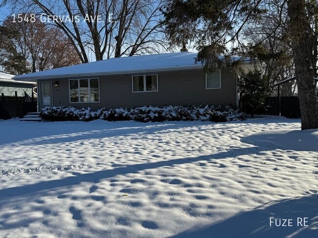 Primary Photo - 1548 Gervais Ave E