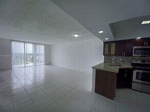 Building Photo - 16740 NE 9th Ave
