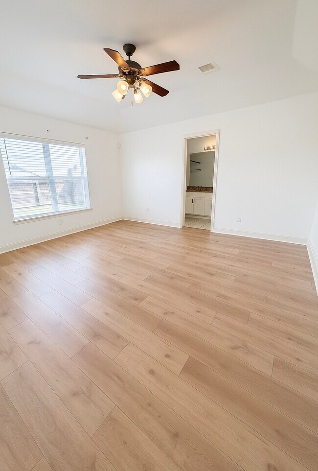 Building Photo - 4915 Manor Stone Ln